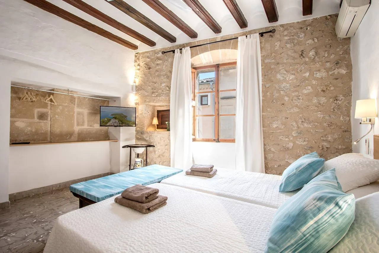 Tatil Evi Townhouse Can Butxaca By Homevillas360 Pollença